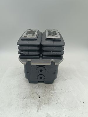 SK200-8 pièces de matériel de construction YN30V00105F2 d'Assemblée de valve pilote de pied