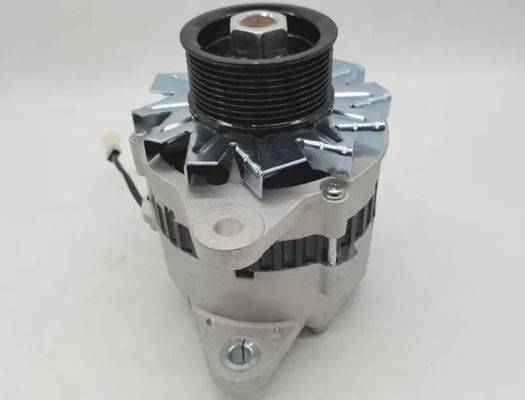 alternateur de pièces électriques d'excavatrice de 24V 70A pour le moteur de carburant diesel EX200-56BG1