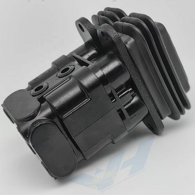 Petites pièces d'excavatrice hydraulique E306, valve hydraulique de pédale de pied de contrôle de course